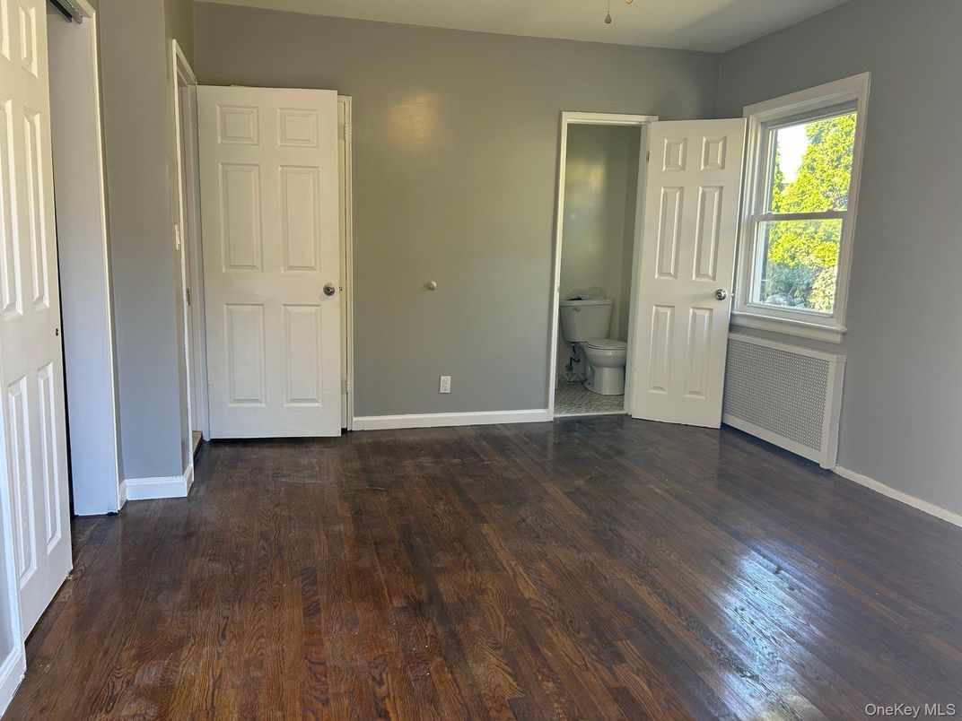 Bathroom, Empty room, Interior, Wood Texture Flooring