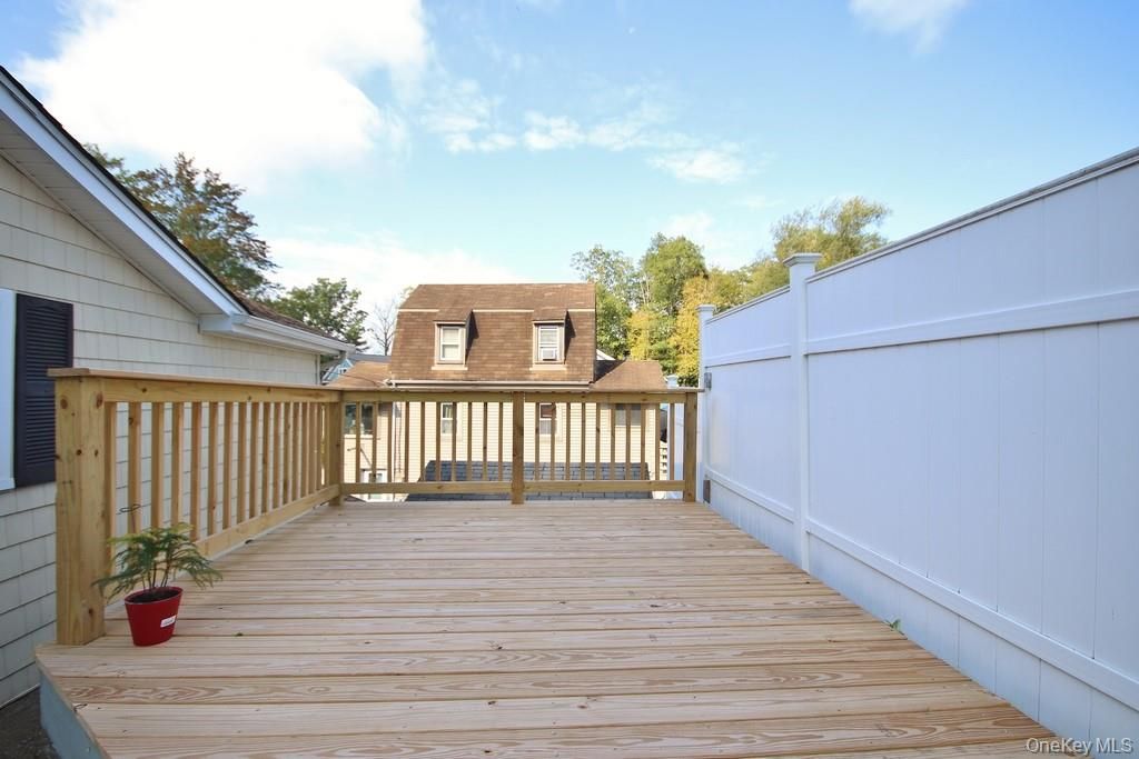 Exterior, Wood Texture Flooring