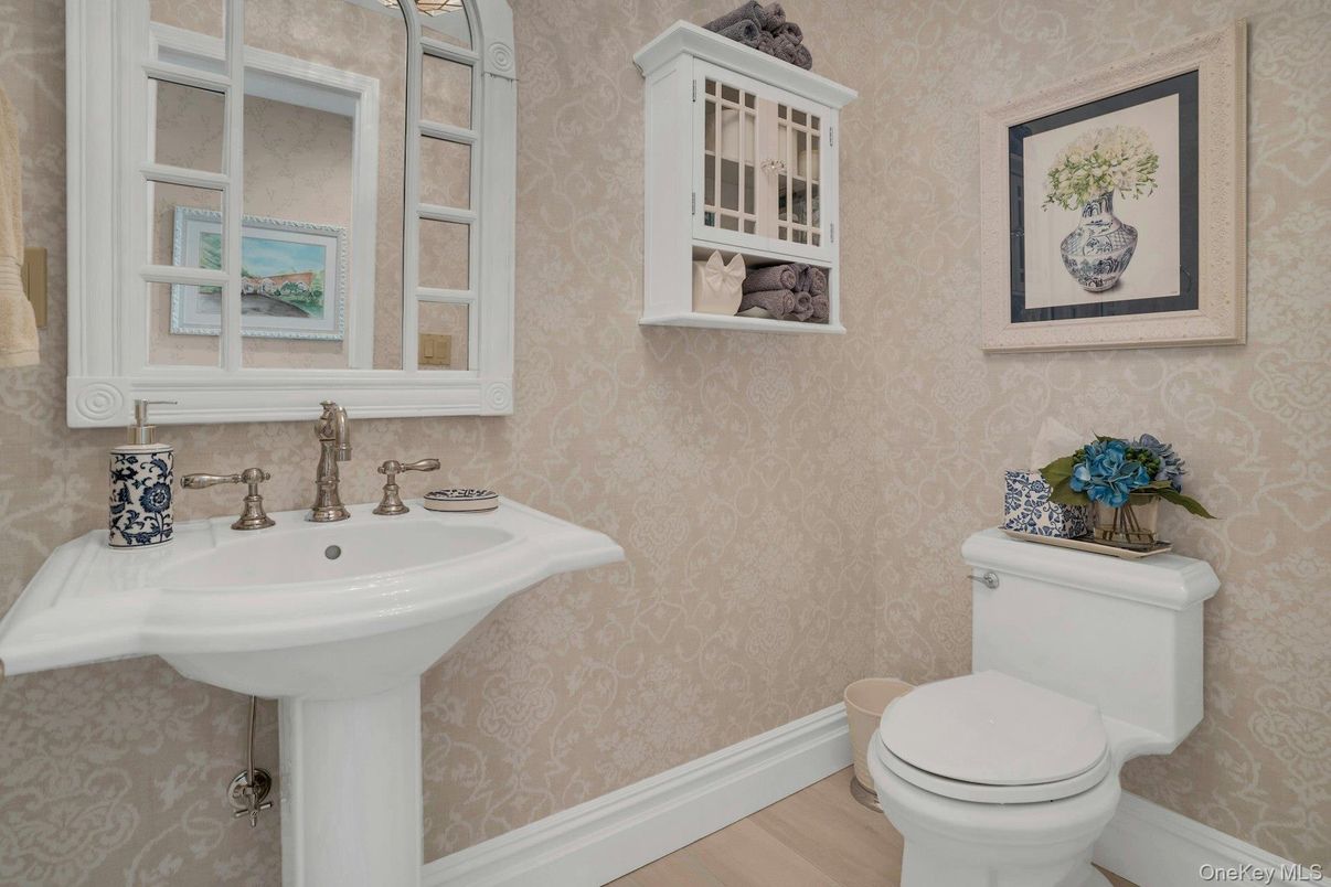 Bathroom, Interior, Wood Texture Flooring
