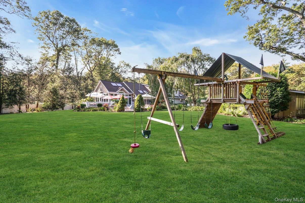 Backyard, Exterior, Playground