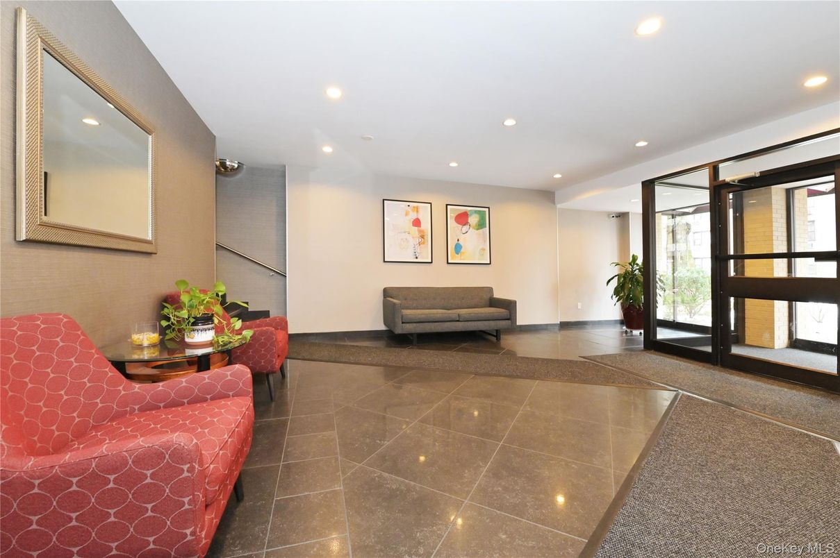 Interior, Recessed Lighting