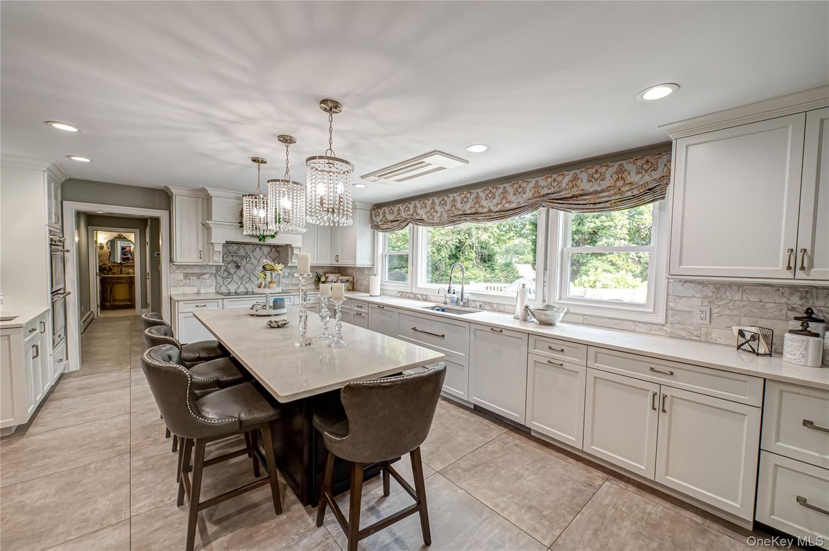 Chandelier, Interior, Kitchen, Recessed Lighting