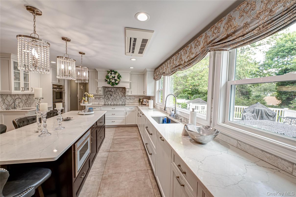 Chandelier, Interior, Kitchen, Recessed Lighting