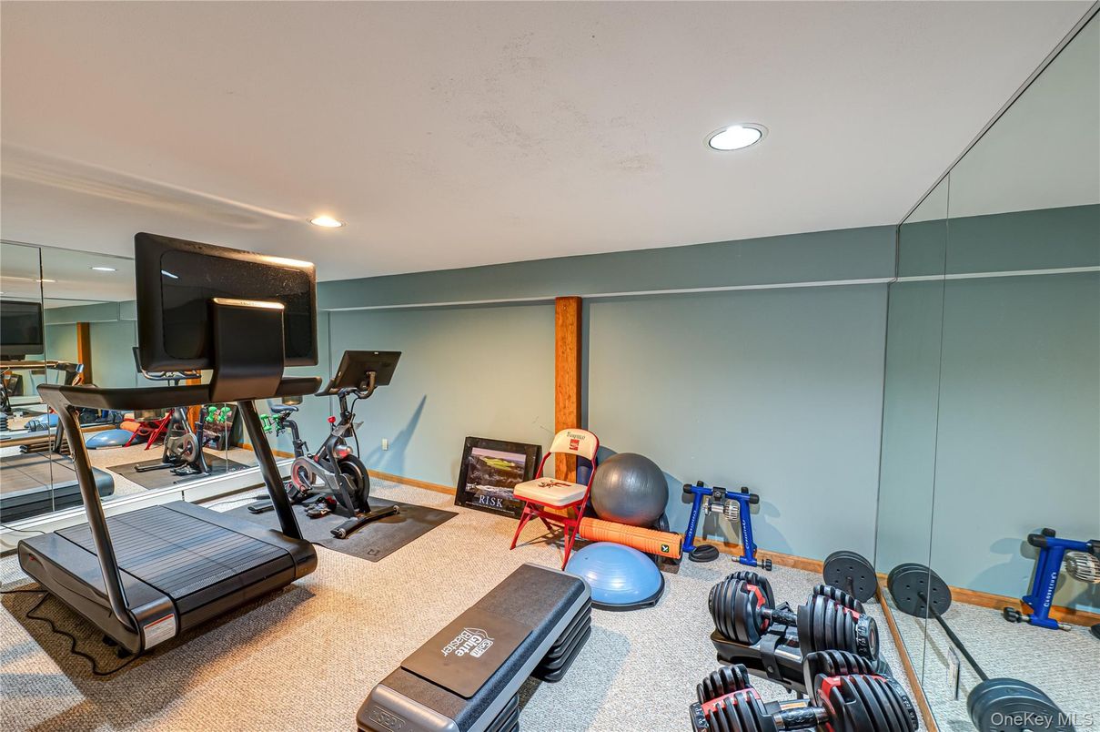 Fitness Equipment, Interior, Recessed Lighting