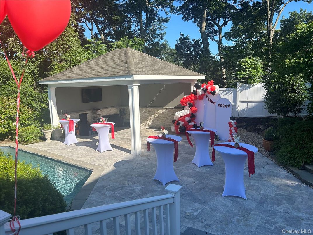 Detached Garage, Exterior, Pool