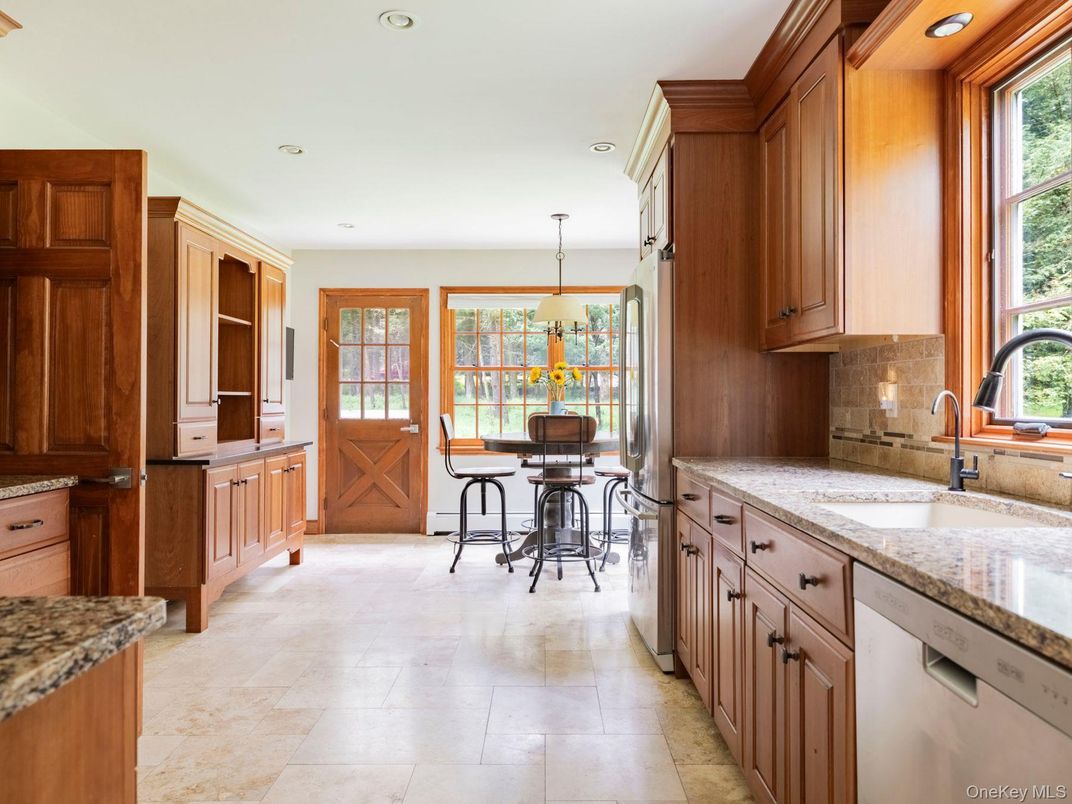 Interior, Kitchen, Pendant Lights, Recessed Lighting