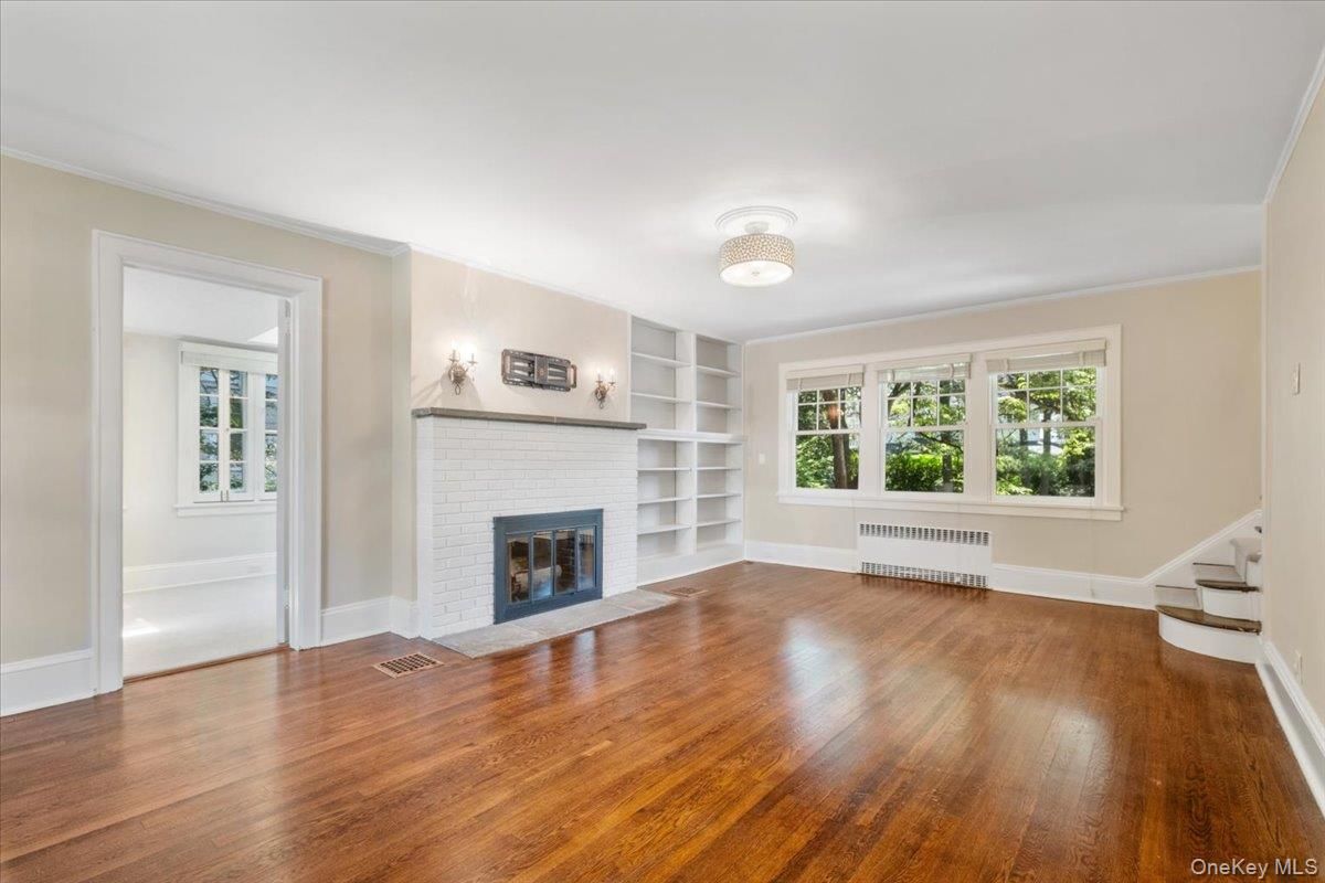 Empty room, Fireplace, Interior, Wood Texture Flooring