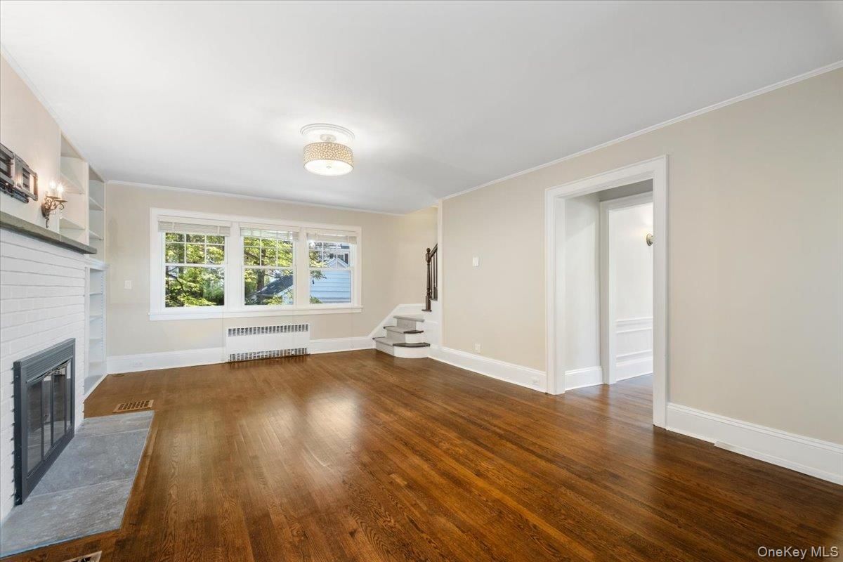 Empty room, Fireplace, Interior, Wood Texture Flooring