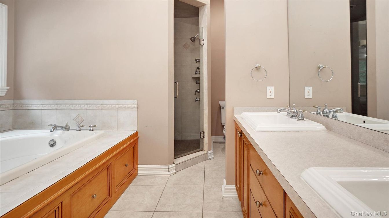 Bathroom, Dual Sink Vanities, Glass Shower, Interior