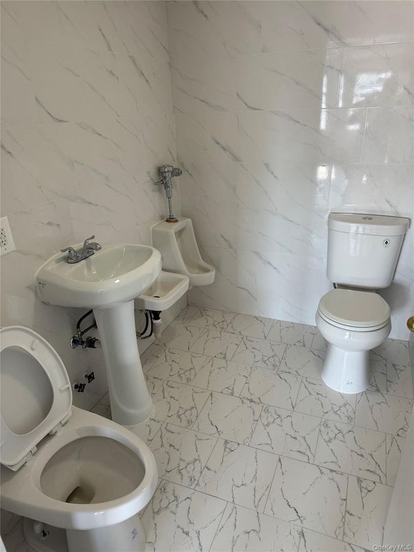 Bathroom, Interior, Marble, Marble Walls