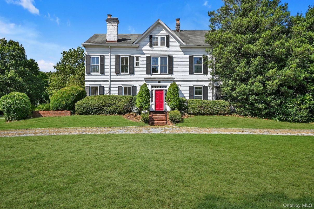 Backyard, Exterior, Facade, Georgian