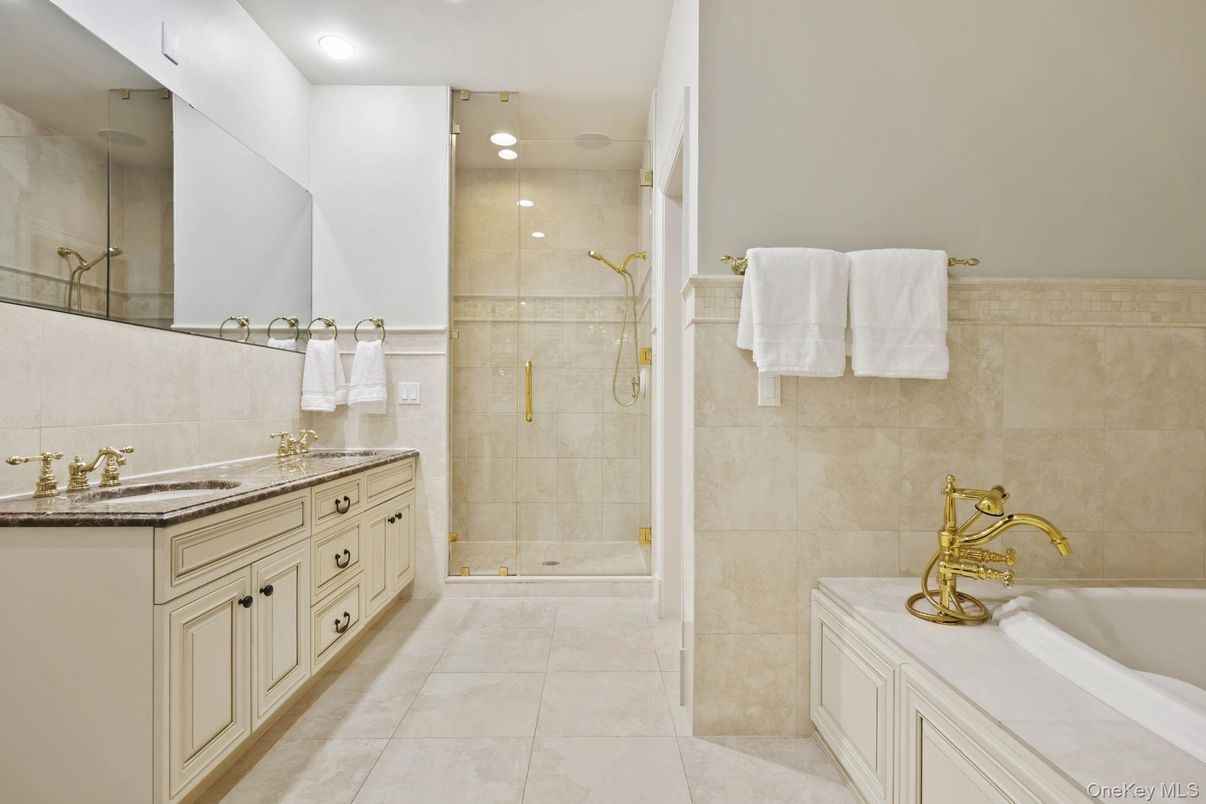 Bathroom, Dual Sink Vanities, Glass Shower, Interior, Recessed Lighting