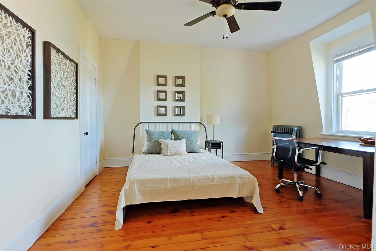Bedroom, Home Office, Interior, Wood Texture Flooring