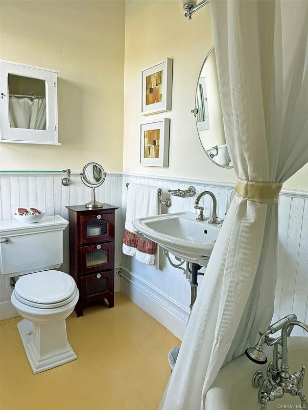 Bathroom, Interior, Wood Texture Flooring