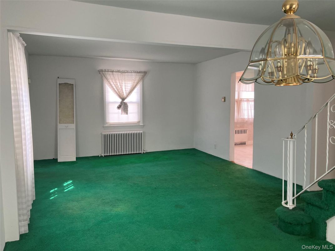 Chandelier, Empty room, Interior