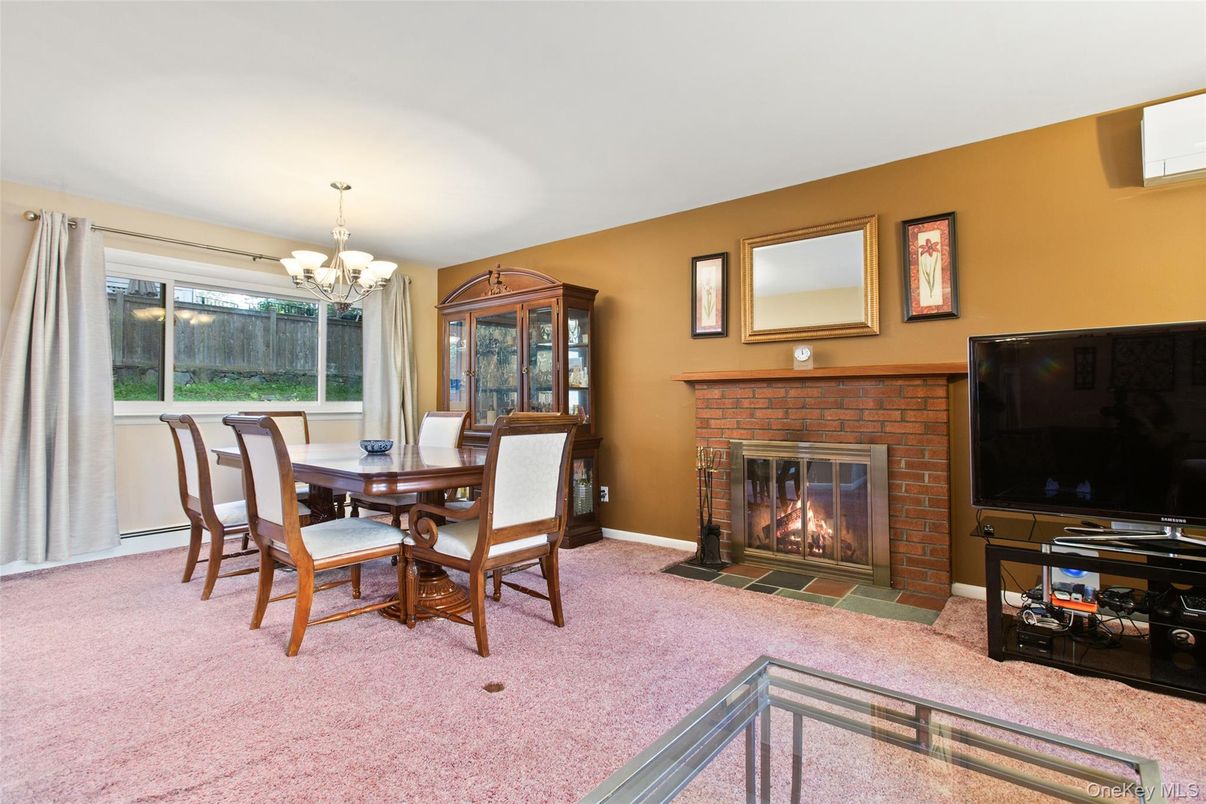 Chandelier, Dining room, Fireplace, Interior