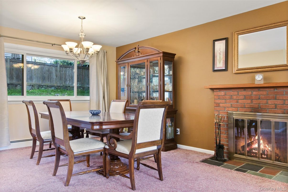 Chandelier, Dining room, Fireplace, Interior