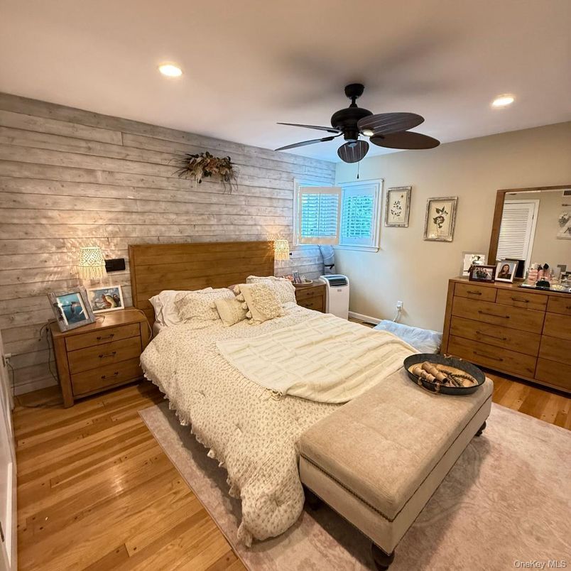 Bedroom, Interior, Recessed Lighting, Wood Texture Flooring, Wooden Walls