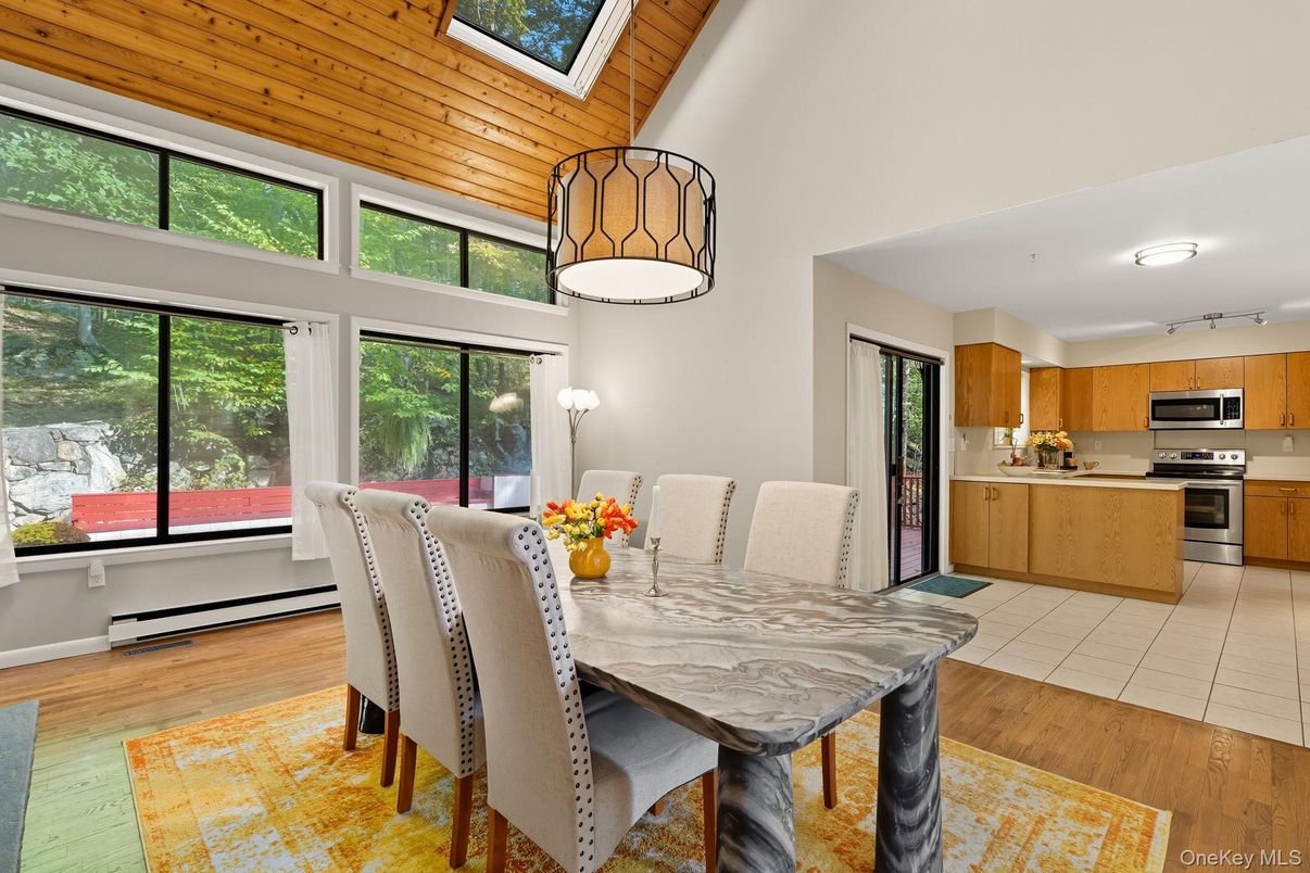 Dining room, Interior, Kitchen, Stainless Steel Appliances, Wooden Ceilings, Wood Texture Flooring