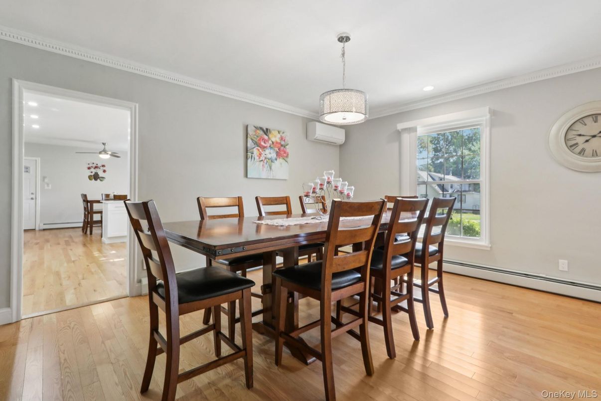 Dining room, Interior, Recessed Lighting, Wood Texture Flooring