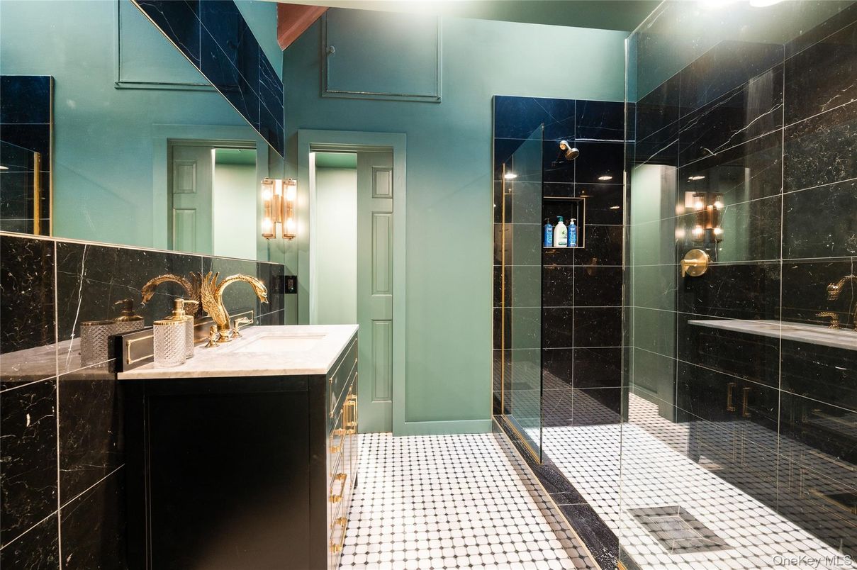 Bathroom, Glass Shower, Interior