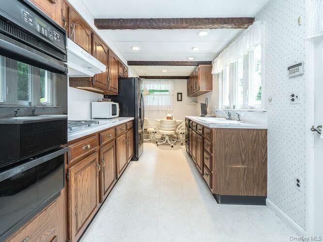 Dining room, Interior, Kitchen, Recessed Lighting, Wooden Beams