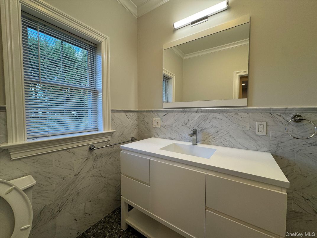 Bathroom, Interior, Marble Walls