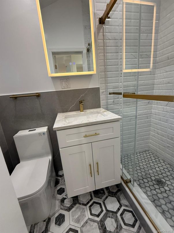 Bathroom, Glass Shower, Interior
