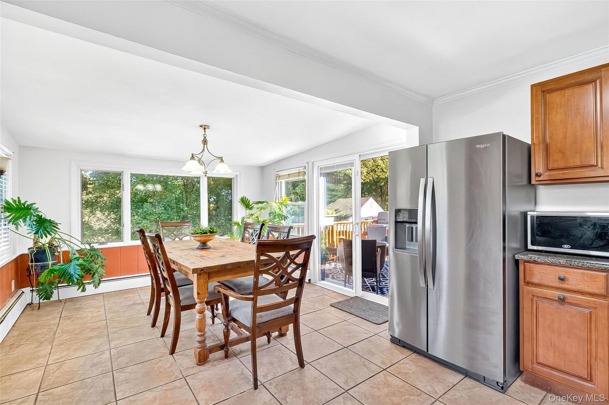 Dining room, Interior, Kitchen, Pendant Lights