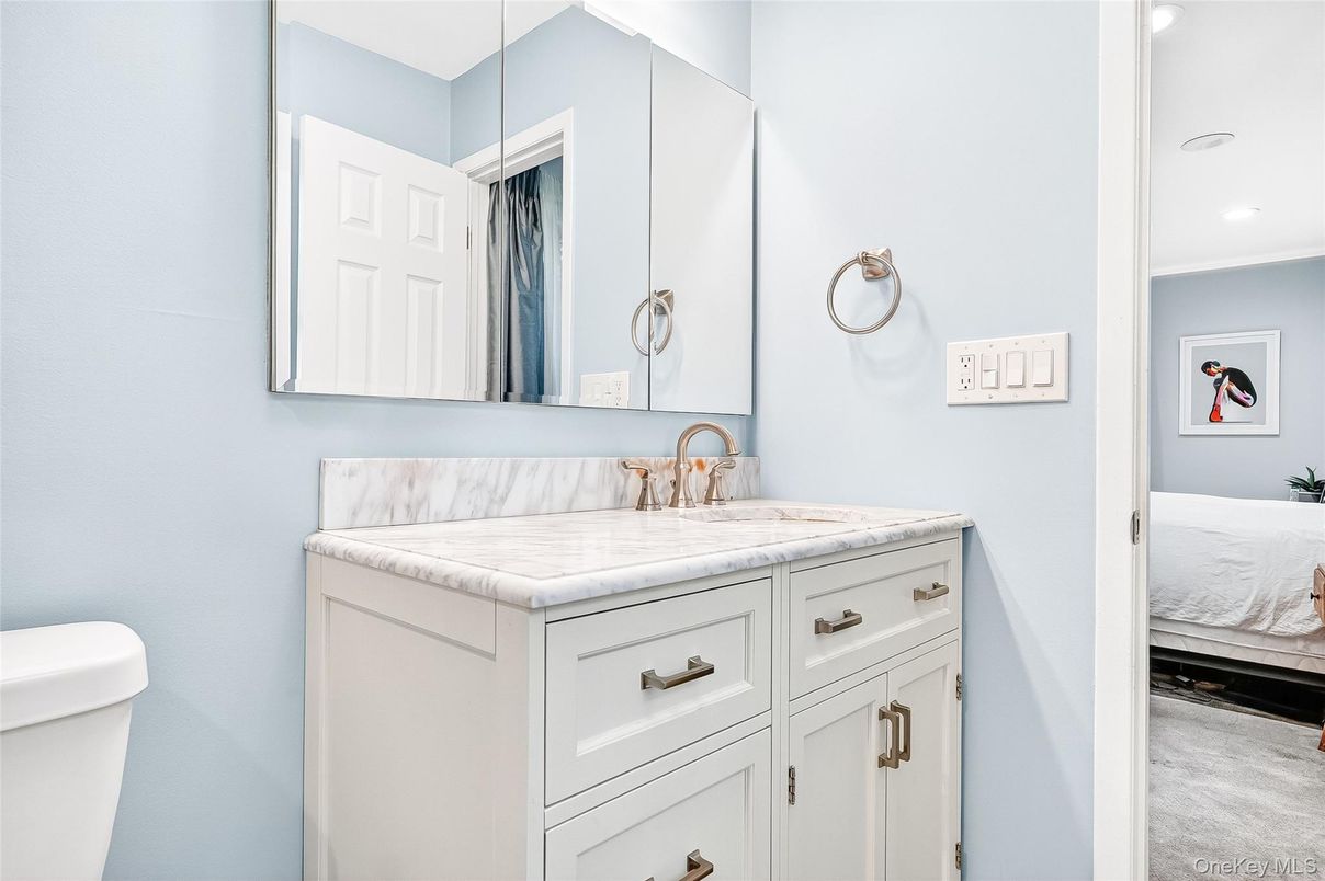 Bathroom, Bedroom, Interior, Recessed Lighting