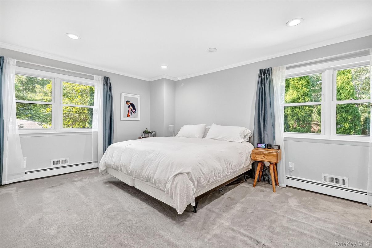 Bedroom, Interior, Recessed Lighting