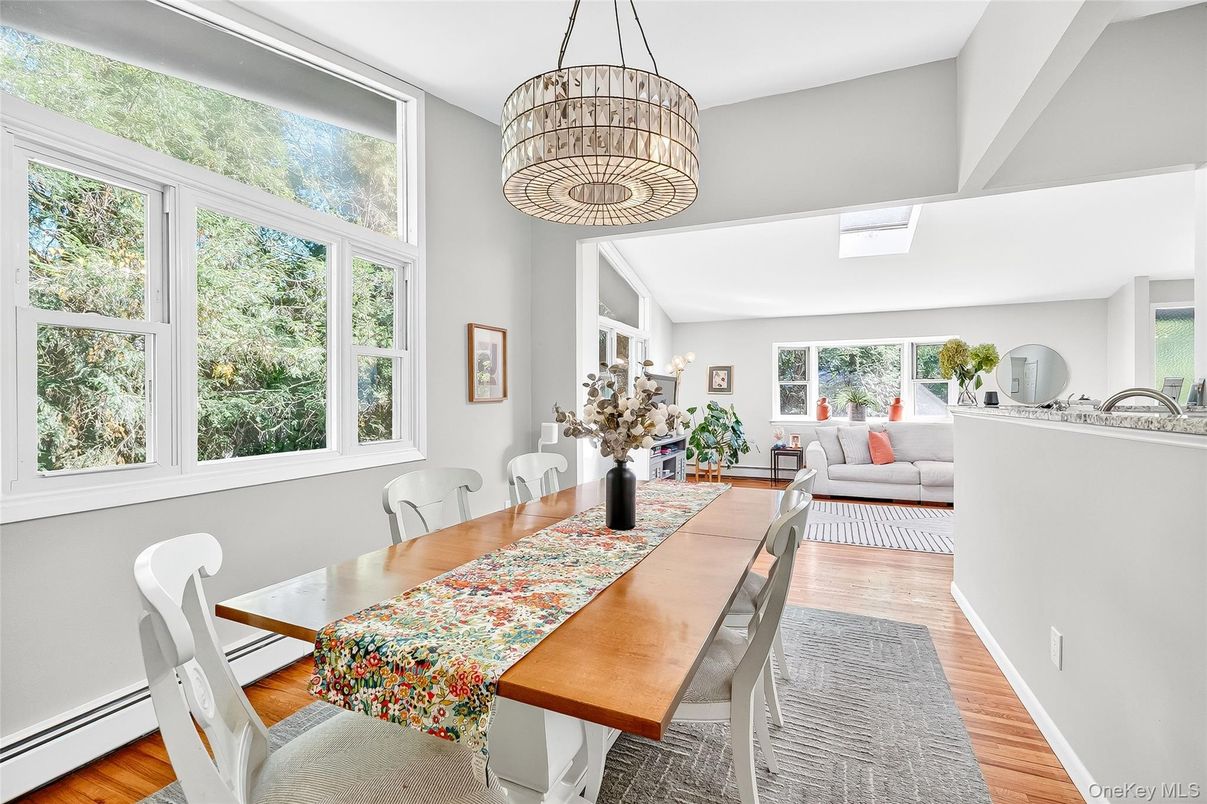 Dining room, Interior, Living room, Pendant Lights, Wood Texture Flooring