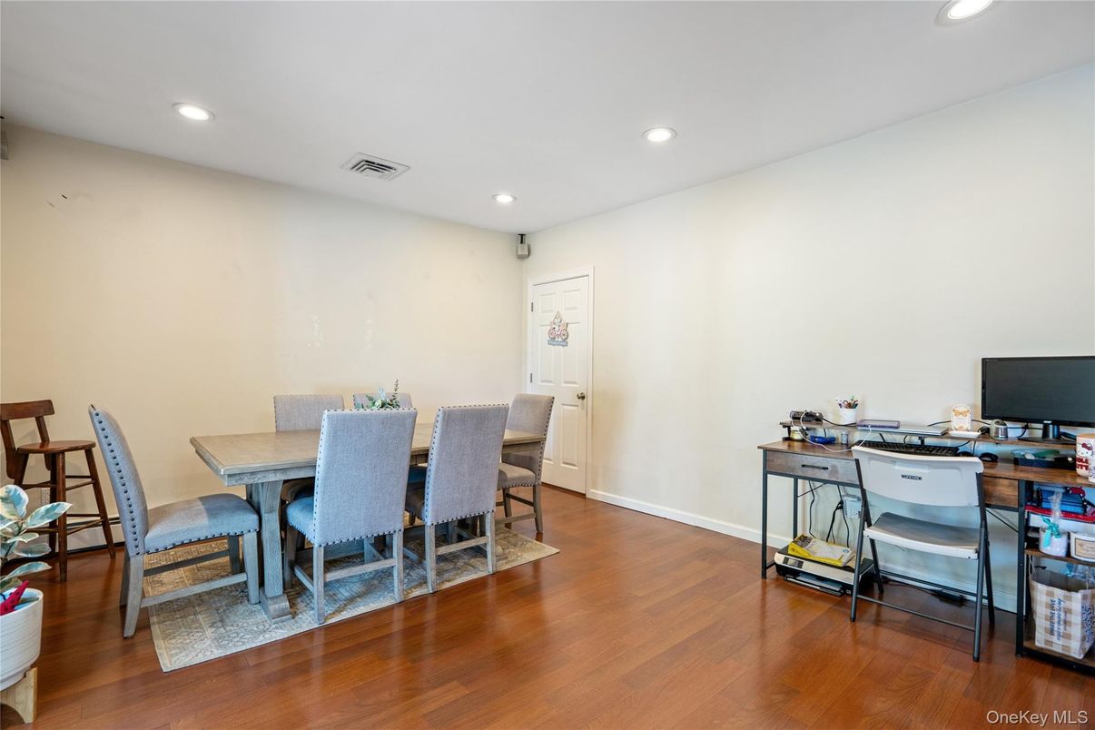 Dining room, Interior, Recessed Lighting, Wood Texture Flooring