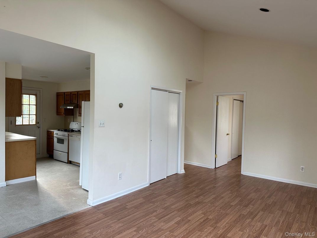 Empty room, Interior, Kitchen, Wood Texture Flooring