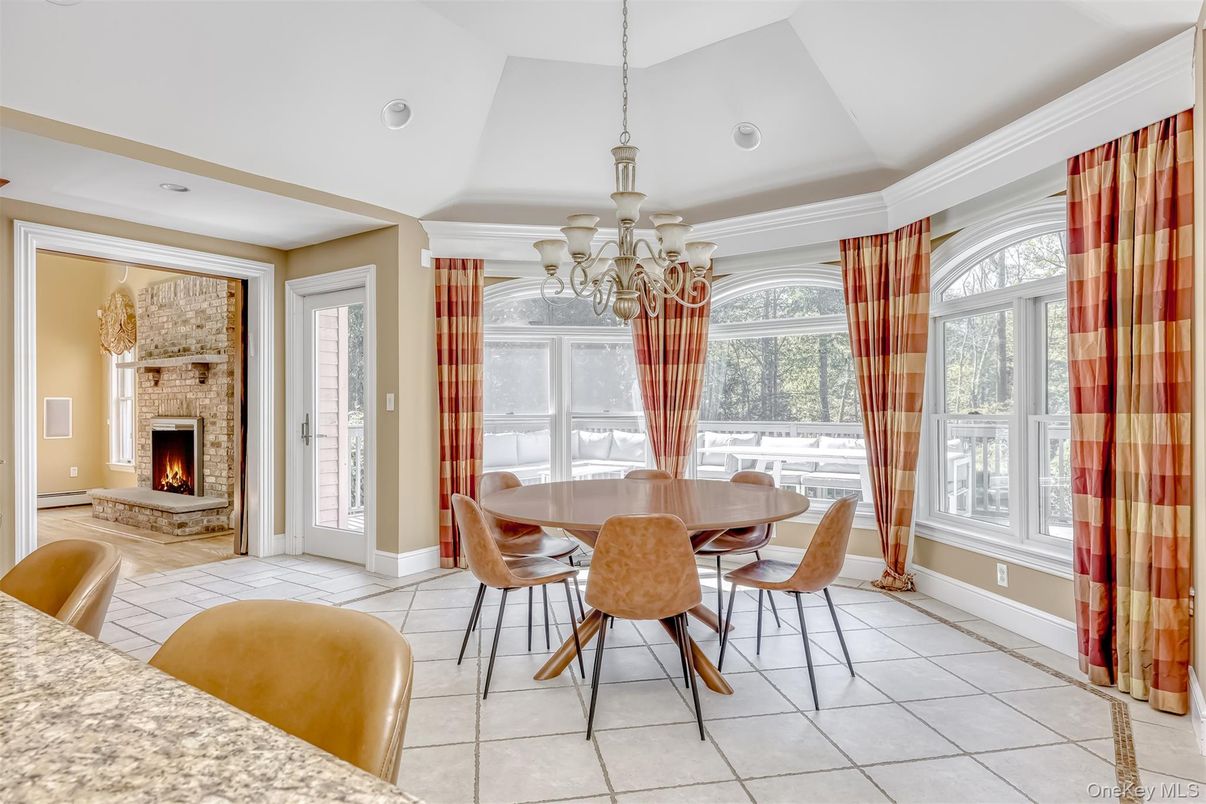 Chandelier, Dining room, Fireplace, Interior, Recessed Lighting