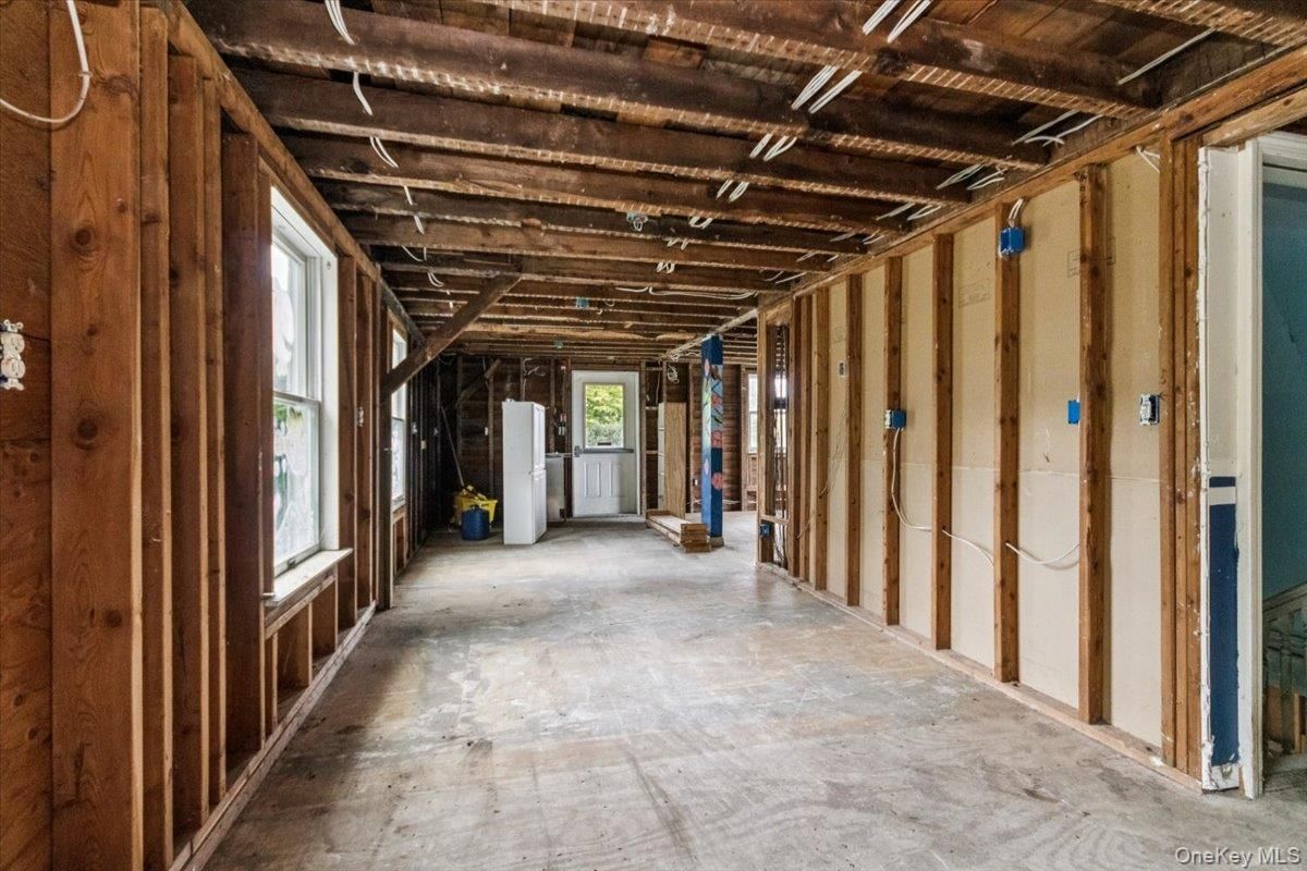 Interior, Wooden Beams, Wooden Walls