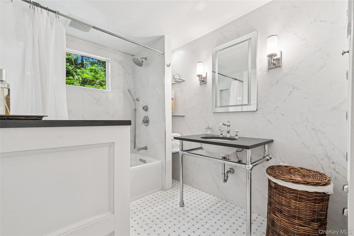 Bathroom, Interior, Marble Walls