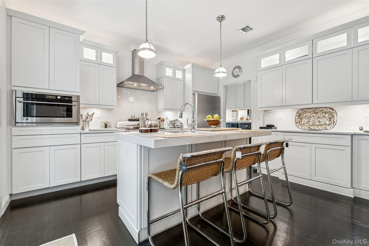 Interior, Kitchen, Pendant Lights, Stainless Steel Appliances, Wood Texture Flooring