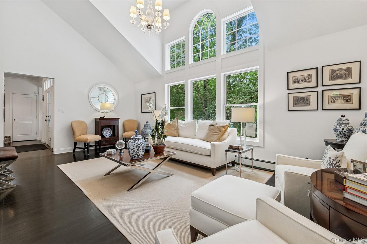 Chandelier, Interior, Living room, Wood Texture Flooring