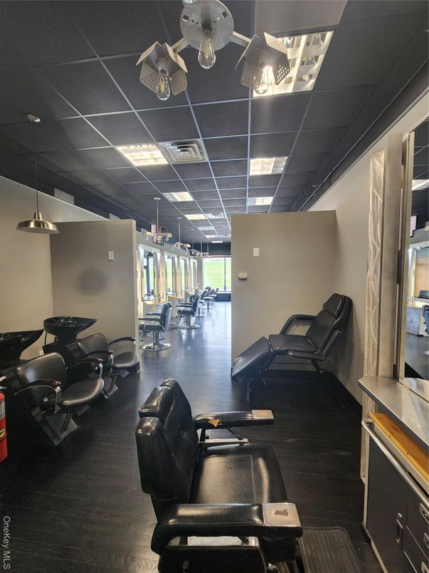 Fitness Equipment, Interior, Pendant Lights, Wood Texture Flooring