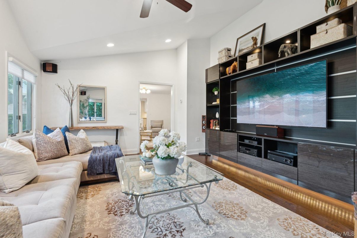 Interior, Living room, Recessed Lighting