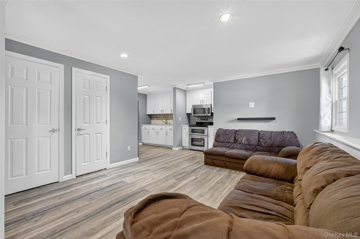 Interior, Kitchen, Living room, Recessed Lighting, Stainless Steel Appliances, Wood Texture Flooring