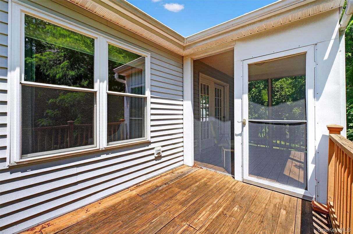 Exterior, Wood Texture Flooring