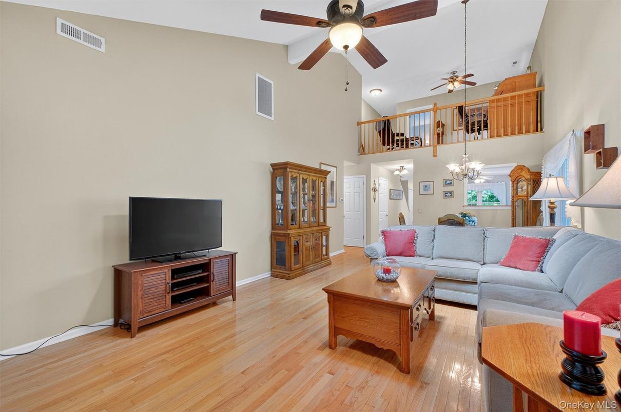Chandelier, Interior, Living room, Wood Texture Flooring