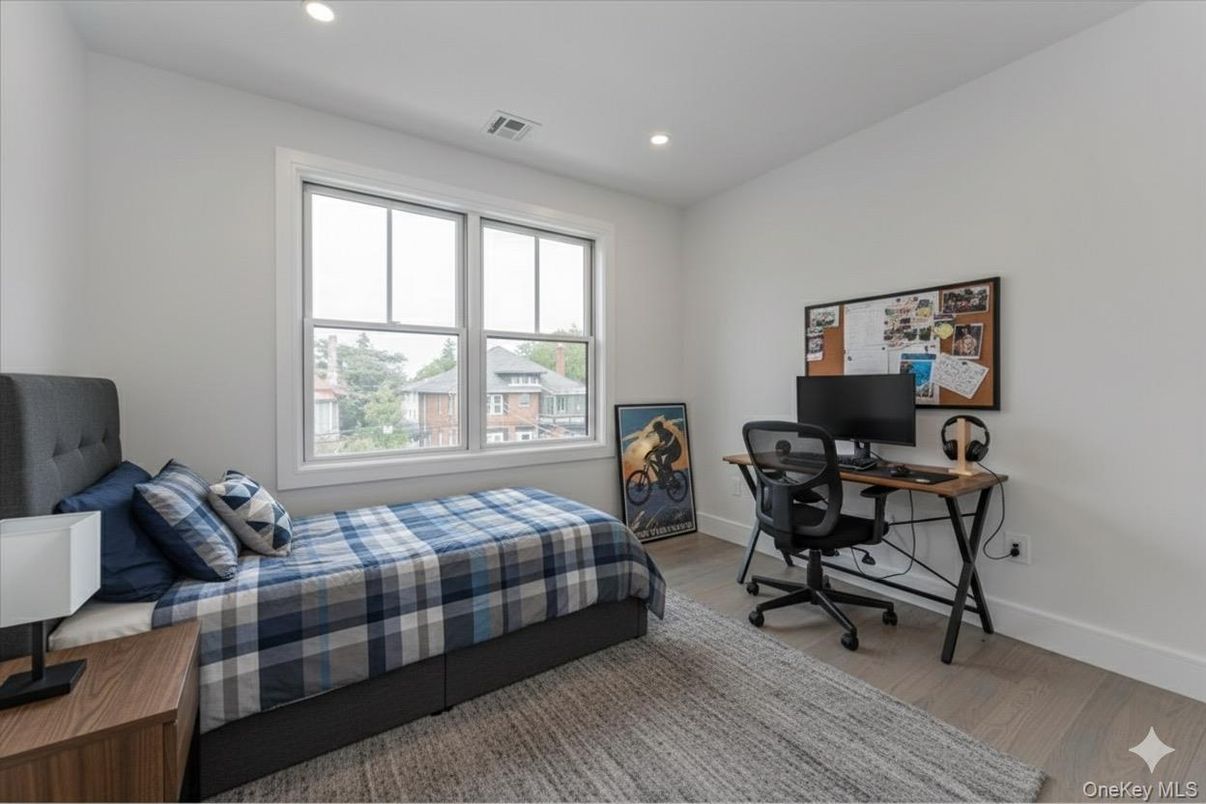 Bedroom, Home Office, Interior, Recessed Lighting, Wood Texture Flooring