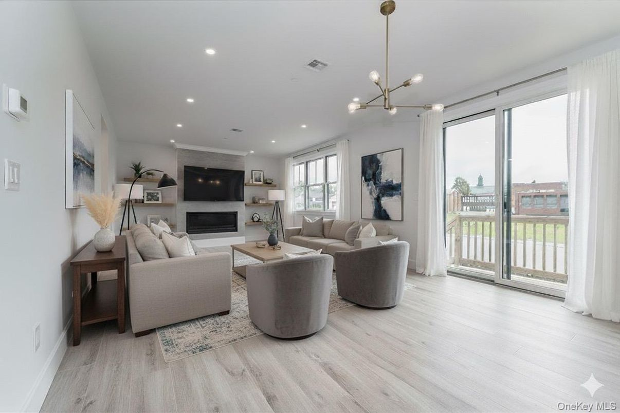 Fireplace, Interior, Living room, Pendant Lights, Recessed Lighting, Wood Texture Flooring