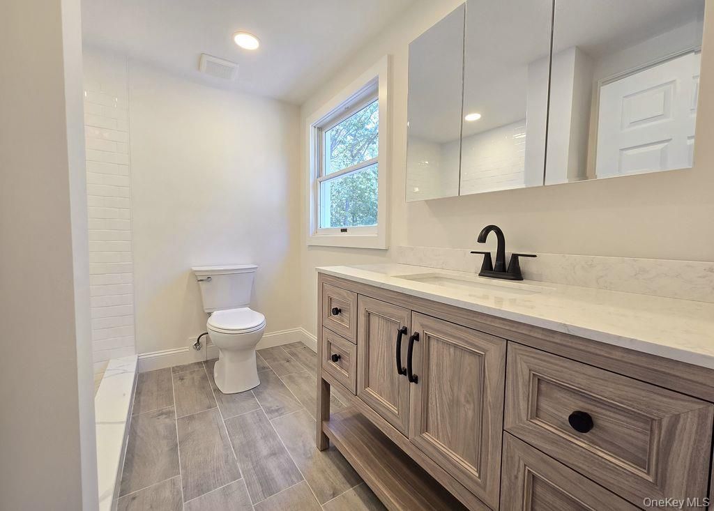Bathroom, Interior, Recessed Lighting, Wood Texture Flooring