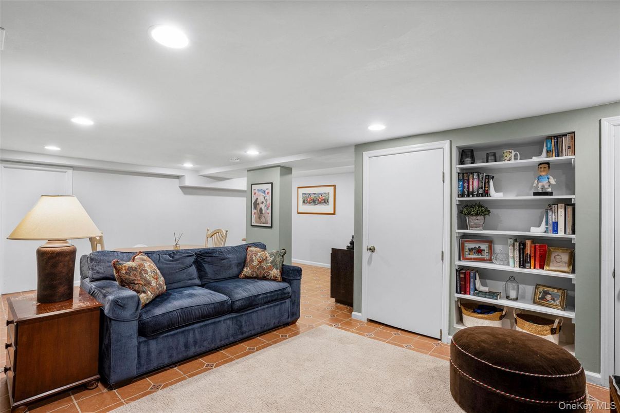 Interior, Recessed Lighting