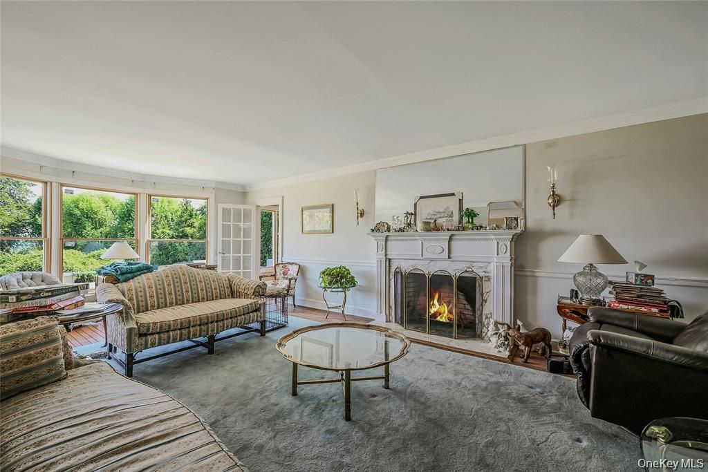 Fireplace, Interior, Living room