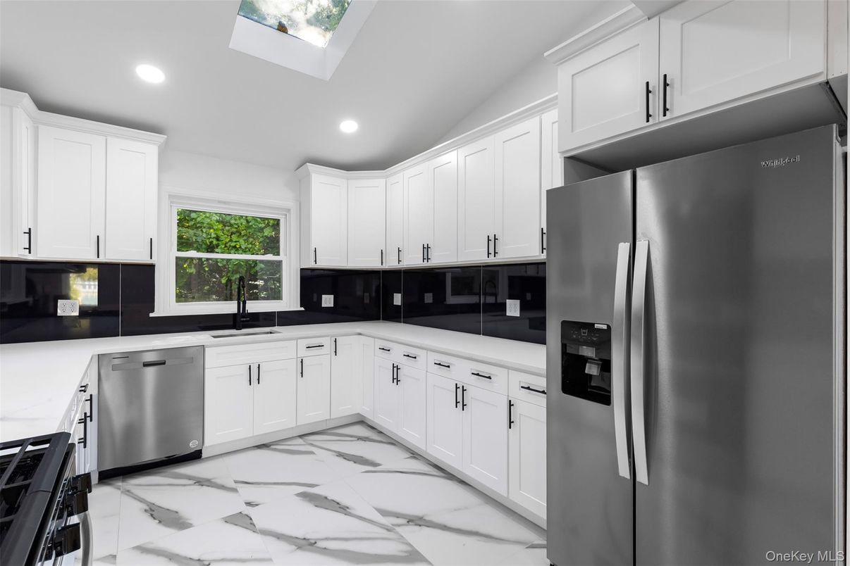 Interior, Kitchen, Marble, Recessed Lighting, Stainless Steel Appliances